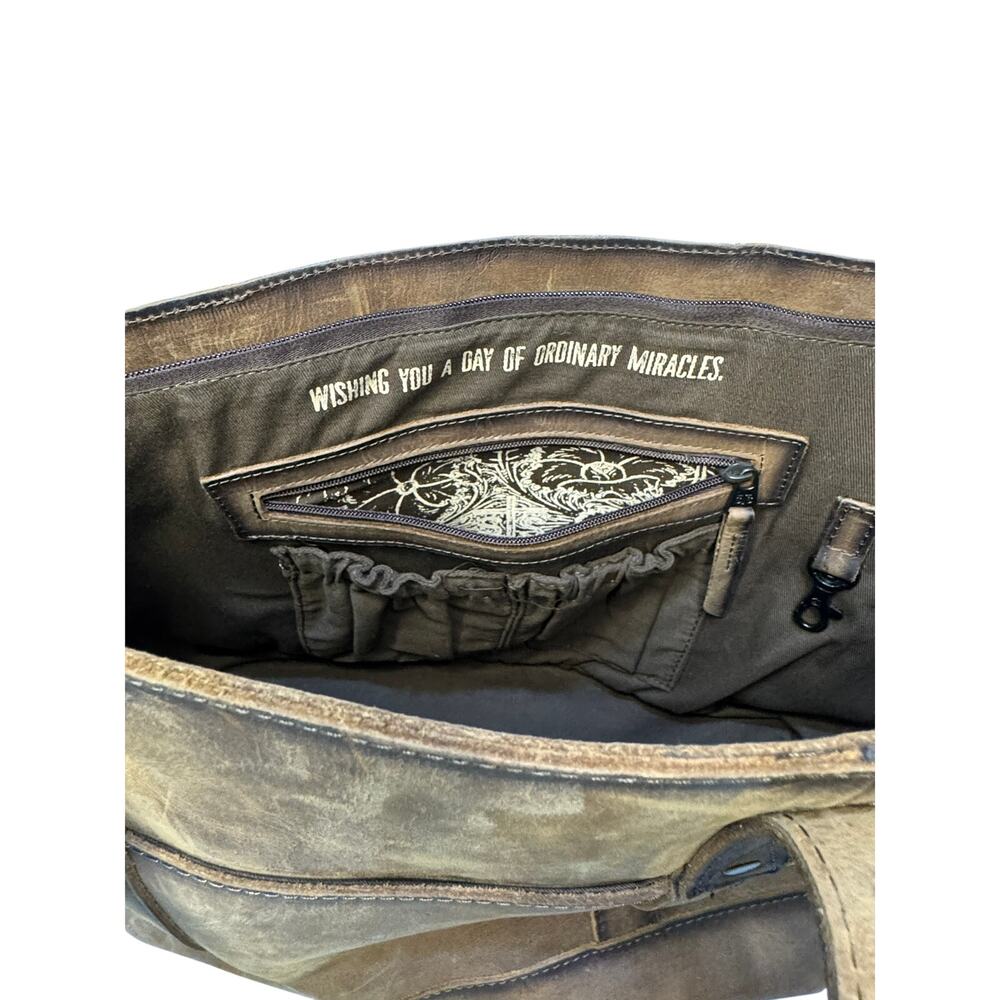 STS Ranchwear Cowhide Cheyenne Tote Bag - Picture 3 of 5